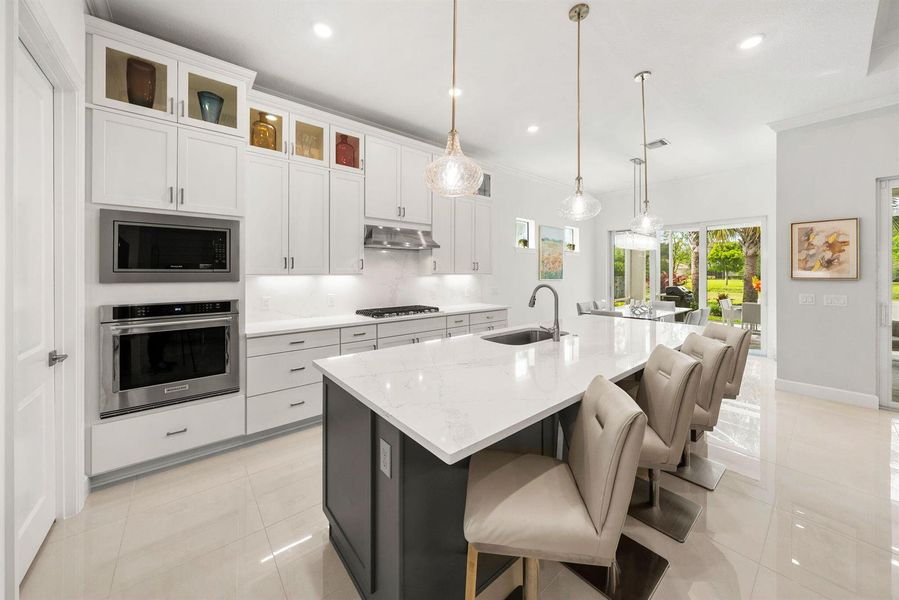 67-web-or-mls-PET06038 67-web-or-mls-PET06038