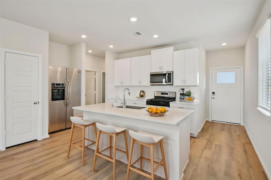Photo is not of the actual home, but is an inspirational photo of builder’s model home and may depict options, furnishings, and/or decorator features that are not included Photo is not of the actual home, but is an inspirational photo of builder’s model home and may depict options, furnishings, and/or decorator features that are not included