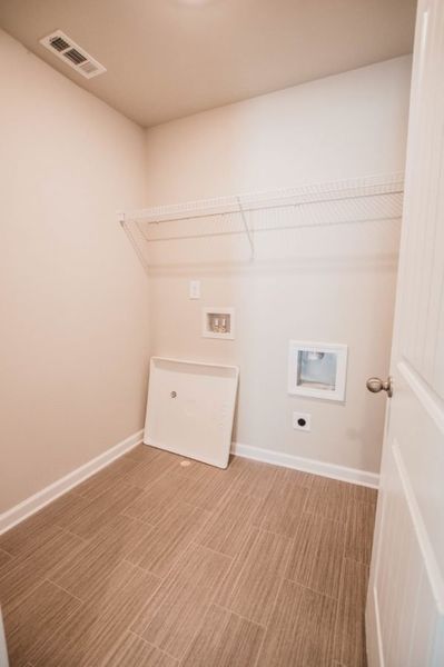 Representative unfurnished interior of a home built from the Turnbridge by Piedmont Residential in Hampton Ridge, Jefferson (Image 24).