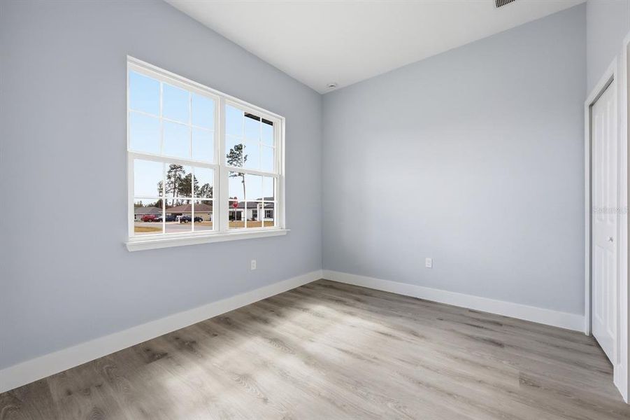 Spacious, unfurnished interior of a new home in , Ocala (Image 22).