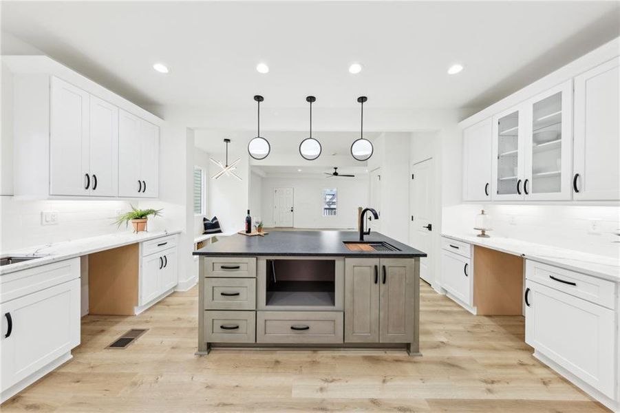 Furnished interior view inside a new home in , Atlanta (Image 11).