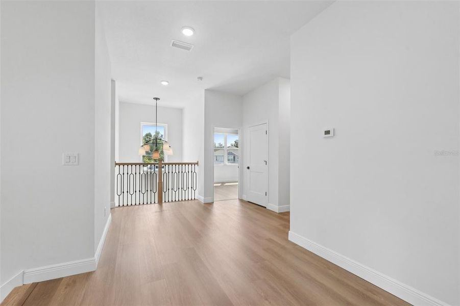 Spacious, unfurnished interior of a new home in , Tampa (Image 72).