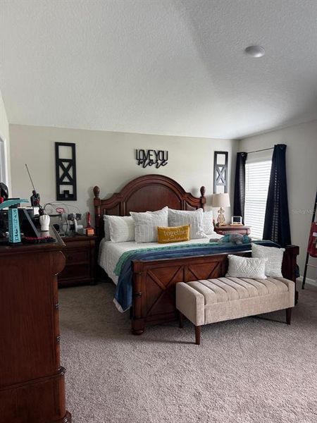 Furnished interior view inside a new home in Hammock Reserve, Haines City (Image 8).