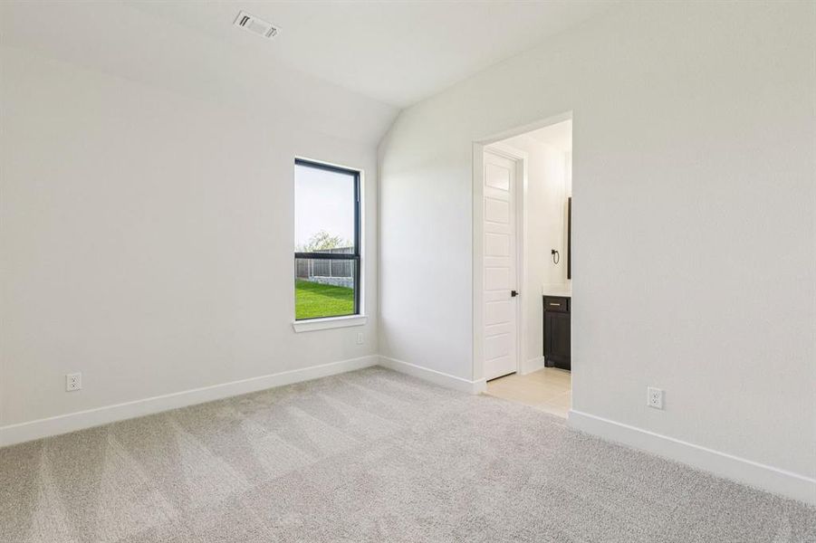 27-2119Verona_027 27-2119Verona_027