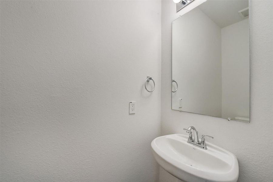 Close-up of interior finishes inside a home in , Houston (Image 18). Close-up of interior finishes inside a home in , Houston (Image 18).