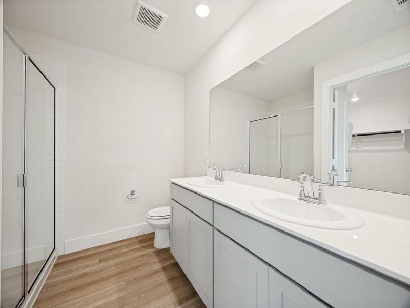 Furnished interior view inside a new home in Pebblebrook, Sherman (Image 7).