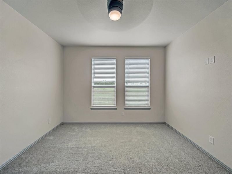 Spacious, unfurnished interior of a new home in , Celeste (Image 22).