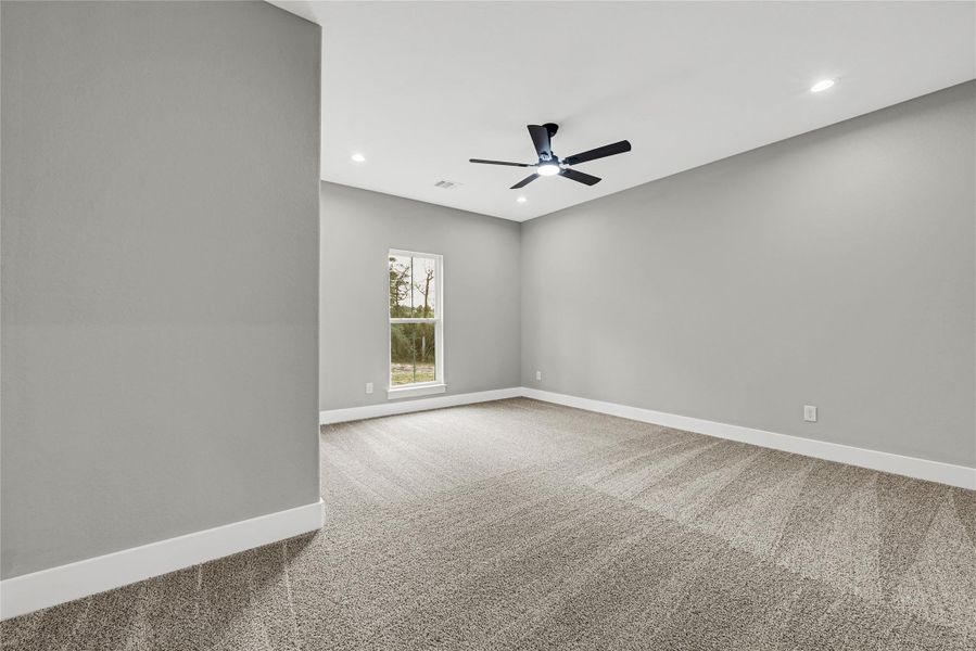 Spacious, unfurnished interior of a new home in , Plantersville (Image 31).