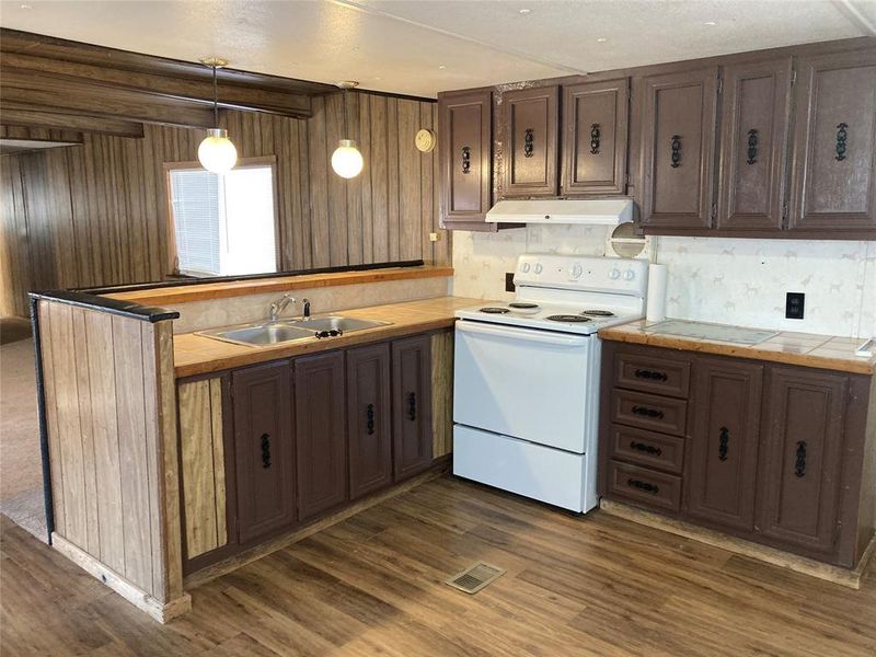 Furnished interior view inside a new home in , Breckenridge (Image 3).