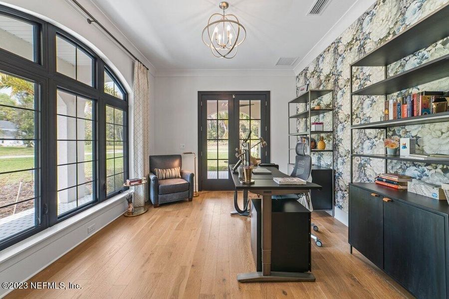 Image 84 of a home in .