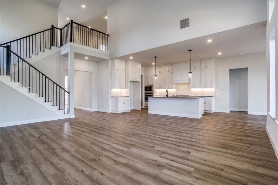 Spacious, unfurnished interior of a new home in West Crossing, Anna (Image 25). Spacious, unfurnished interior of a new home in West Crossing, Anna (Image 25).