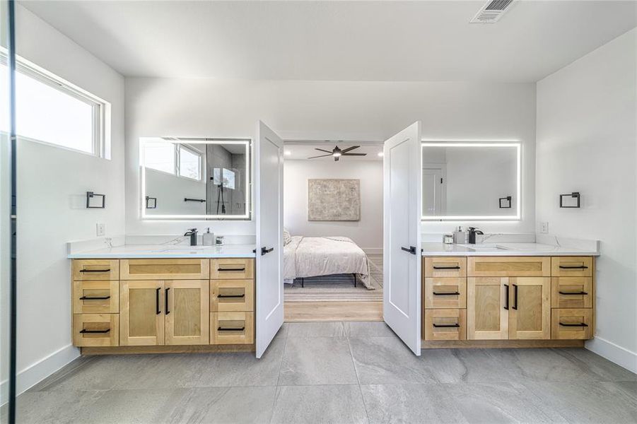 Furnished interior view inside a new home in , Dallas (Image 18).