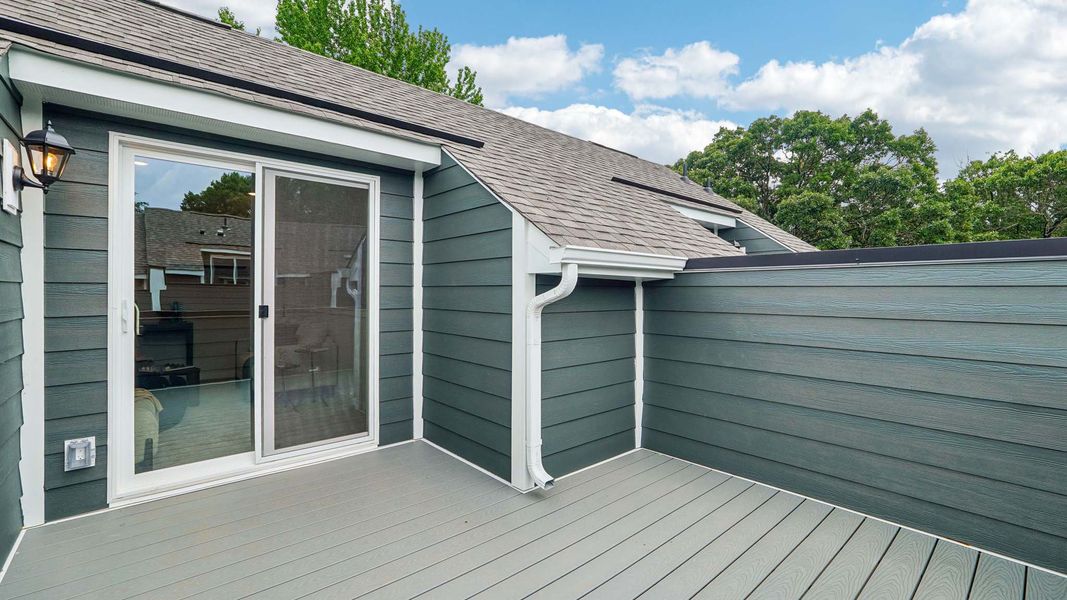 Exterior details and patio area of a home in Anderson Street Townhomes, Charlotte (Image 24).