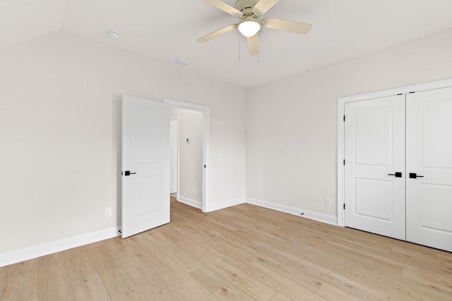 Spacious, unfurnished interior of a new home in Park Circle Single Family Homes, North Charleston (Image 22).