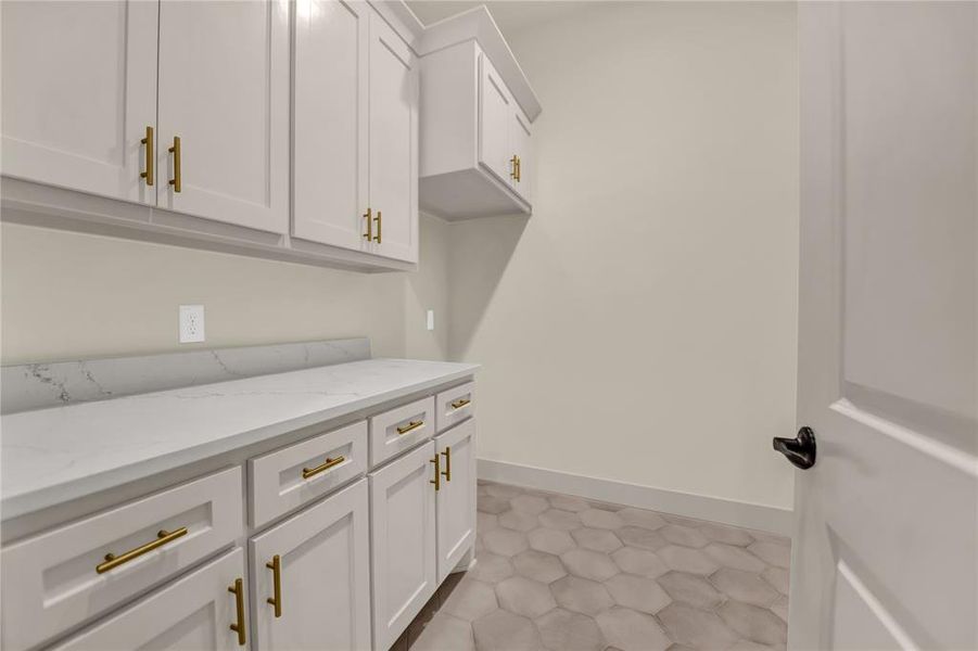 Furnished interior view inside a new home in , Decatur (Image 17).