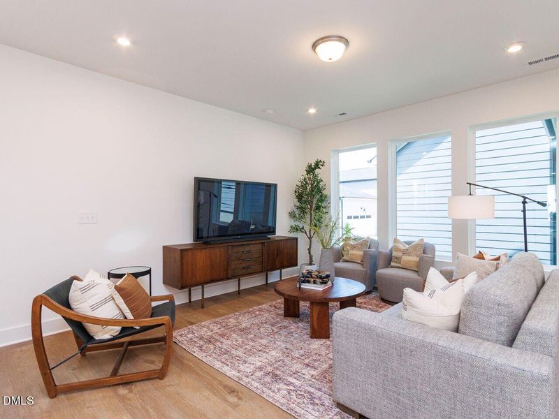 013-1280x960-living-room 013-1280x960-living-room