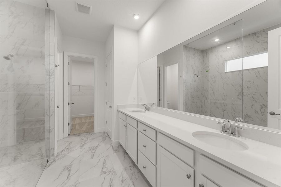 US_SEF_CANOPY_LOT 54_OWNERS BATH 2 US_SEF_CANOPY_LOT 54_OWNERS BATH 2