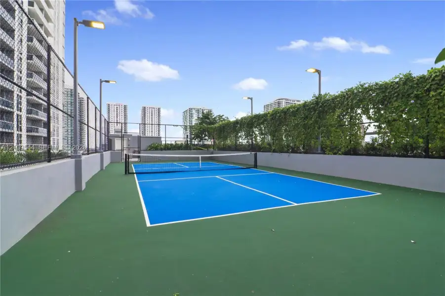11th Floor amenity area, Pickle Ball Court