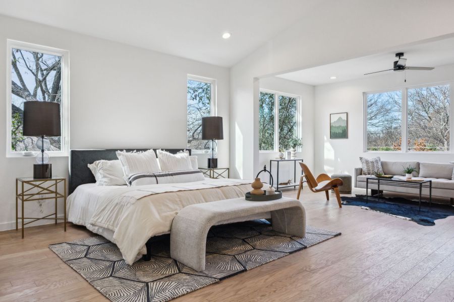 Furnished interior view inside a new home in , Dallas (Image 17).