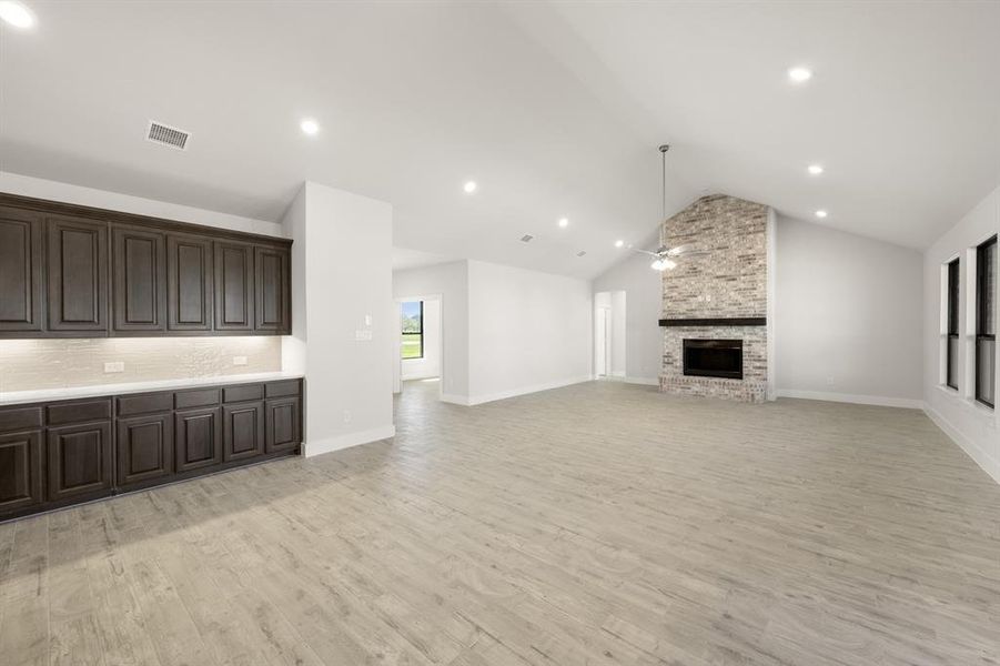 2431 Oak Knoll- Dining (1)