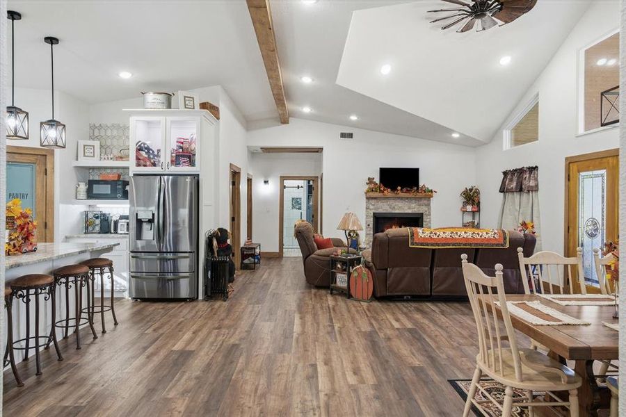 Community amenities in , Ben Wheeler (Image 30).