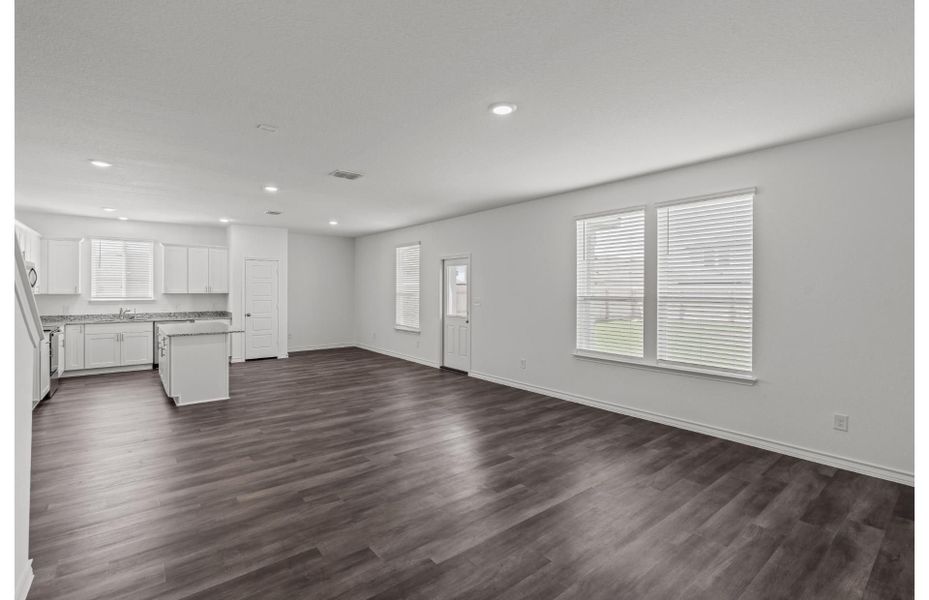 Dining Area & Gathering Room Dining Area & Gathering Room