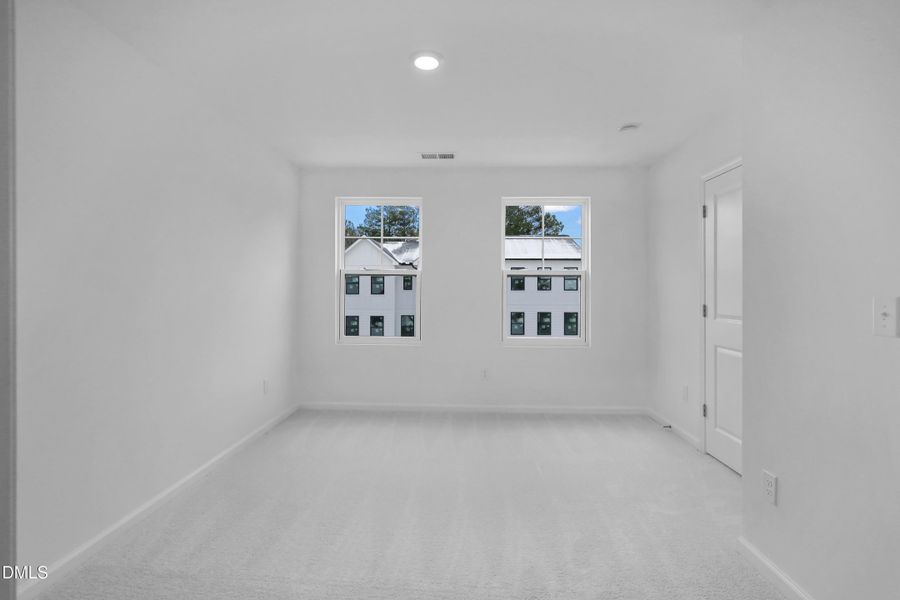 SUN_ElmGrove_Pic_Wyatt_Bed2_1of3 SUN_ElmGrove_Pic_Wyatt_Bed2_1of3