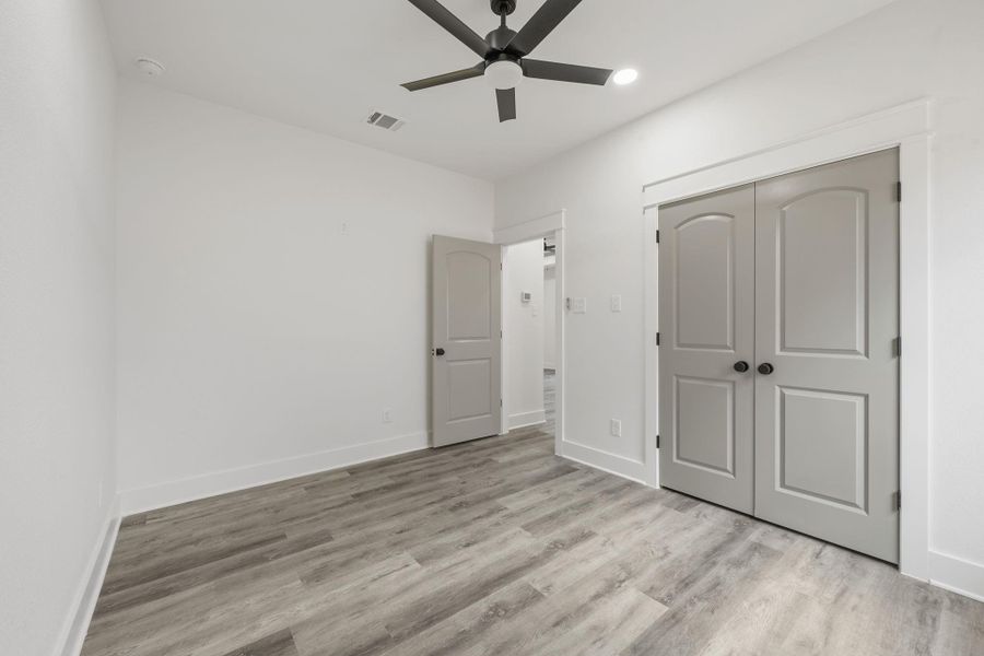 Spacious, unfurnished interior of a new home in , Bryan (Image 16).