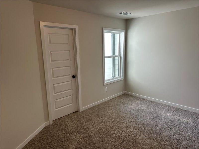 Spacious, unfurnished interior of a new home in Millstone at Mundy Mill, Gainesville (Image 20).