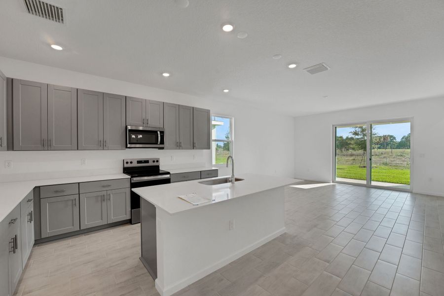 New Home in Winter Haven, FL.  - Slide 25