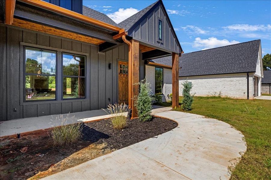 Exterior details and patio area of a home in , Jacksonville (Image 3). Exterior details and patio area of a home in , Jacksonville (Image 3).