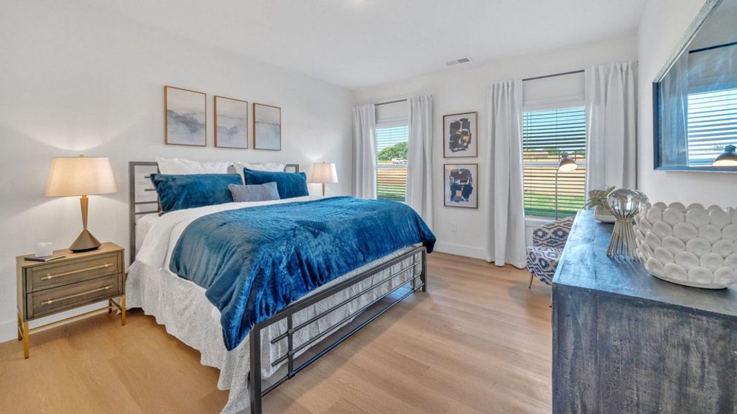 Furnished interior view inside a new home in Creekside Ridge, Dandridge (Image 14).