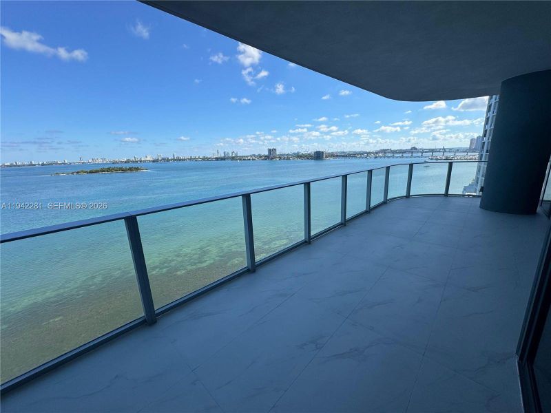 Exterior details and patio area of a home in Aria Reserve, Miami (Image 23).