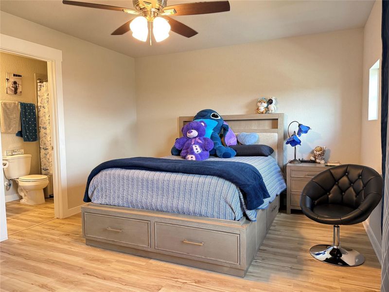 Furnished interior view inside a new home in , Katy (Image 5).