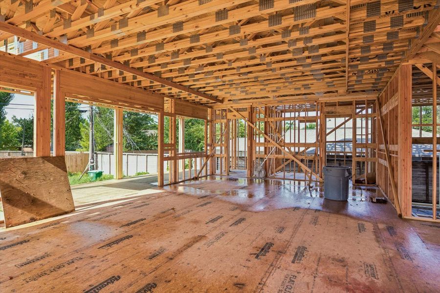 Kitchen and dining room view - Current construction progress - 08/28/2026