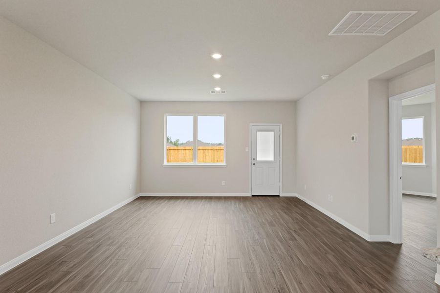 Spacious, unfurnished interior of a new home in Townsend Reserve, Splendora (Image 11). Spacious, unfurnished interior of a new home in Townsend Reserve, Splendora (Image 11).