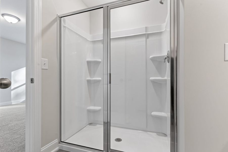 592 Barrington Row Avenue, Zebulon, NC.  - Slide 25