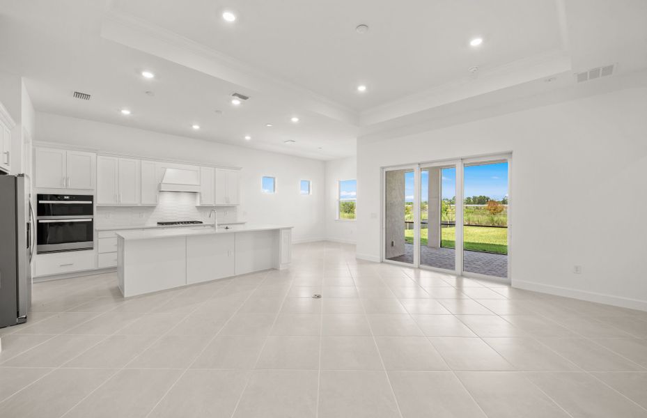Spacious, unfurnished interior of a new home in Del Webb Oak Creek, North Fort Myers (Image 12).