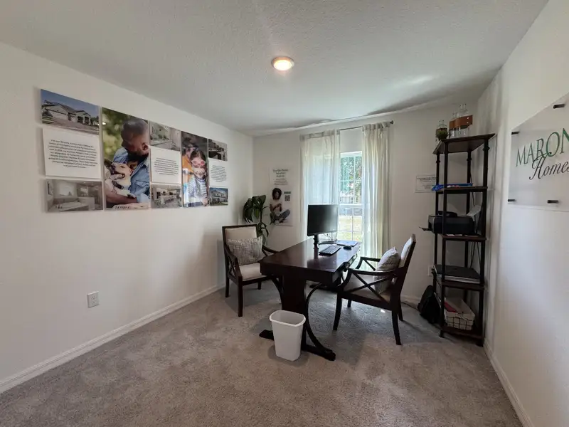 Furnished interior view inside a new home in Spring Hill, Spring Hill (Image 9).