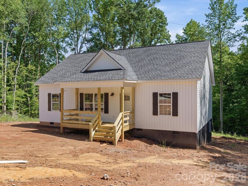 Exterior details and patio area of a home in , Clover (Image 22).