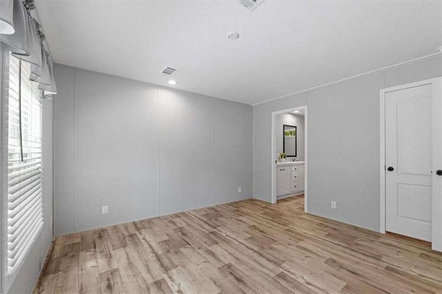 Spacious, unfurnished interior of a new home in , Eatonton (Image 18). Spacious, unfurnished interior of a new home in , Eatonton (Image 18).