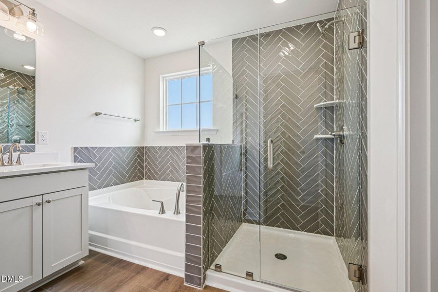 41-web-or-mls-Channel Drop Lp-S3001-041