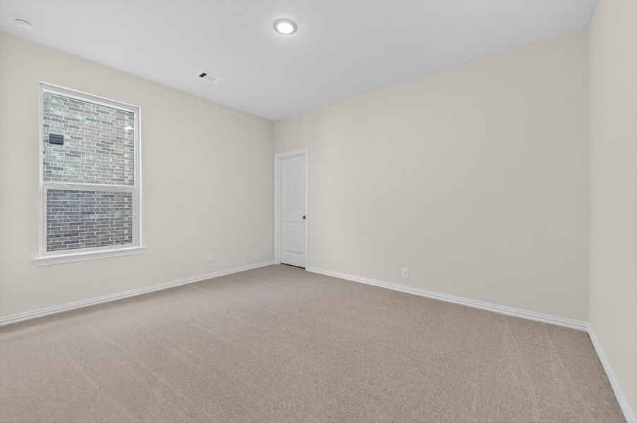 Spacious, unfurnished interior of a new home in Liberty Pointe, Gainesville (Image 35). Spacious, unfurnished interior of a new home in Liberty Pointe, Gainesville (Image 35).