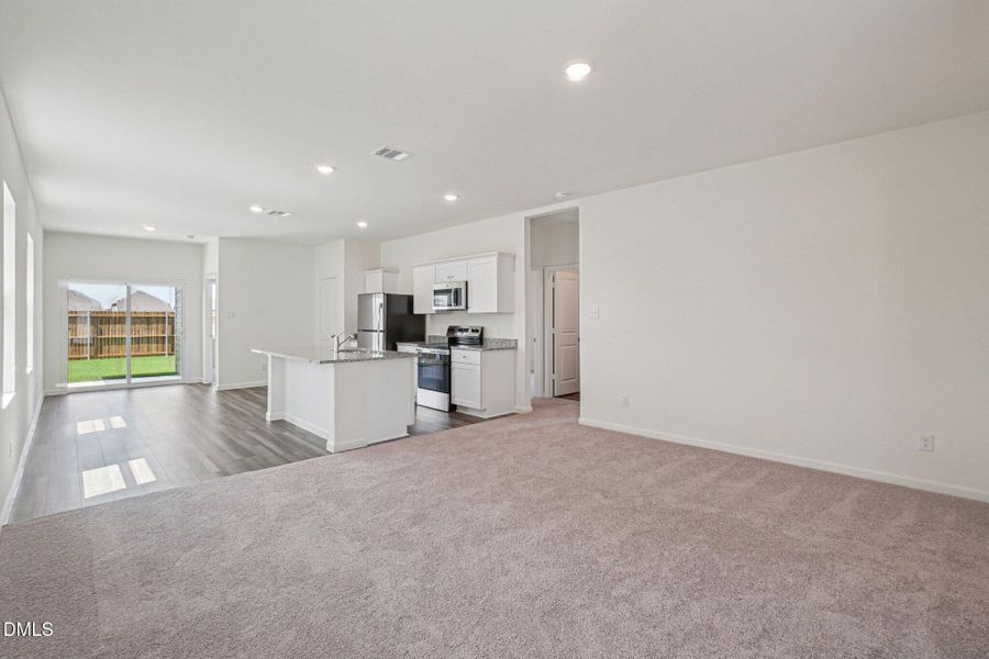 9-web-or-mls-Merced River Ln-S2806-005 -