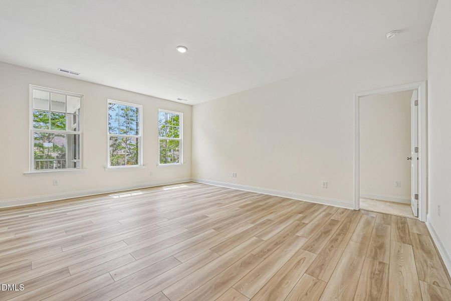 10-web-or-mls-Green Cypress Dr-S0105-010