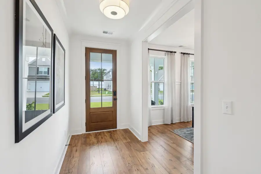 Spacious, unfurnished interior of a new home in Phillips Crossing, Ridgeville (Image 22).