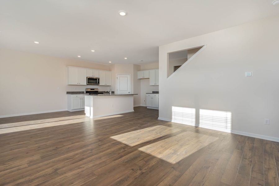Representative unfurnished interior of a home built from the HAYDEN by D.R. Horton in Island Green, Myrtle Beach (Image 30).