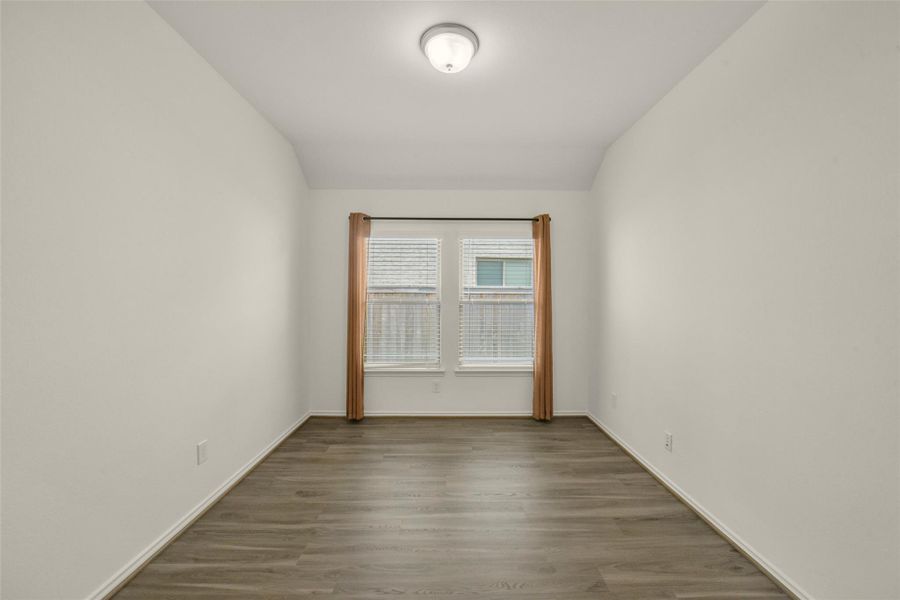 Spacious, unfurnished interior of a new home in Bridgeland, Cypress (Image 31).