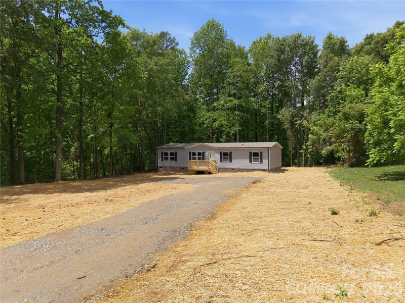 Image 40 of a home in .