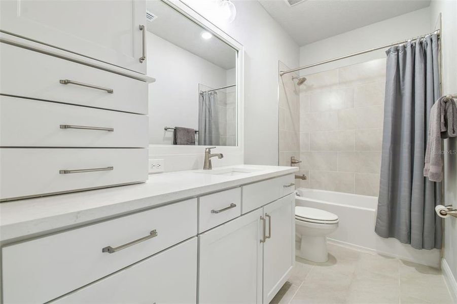 Furnished interior view inside a new home in , Tampa (Image 14).